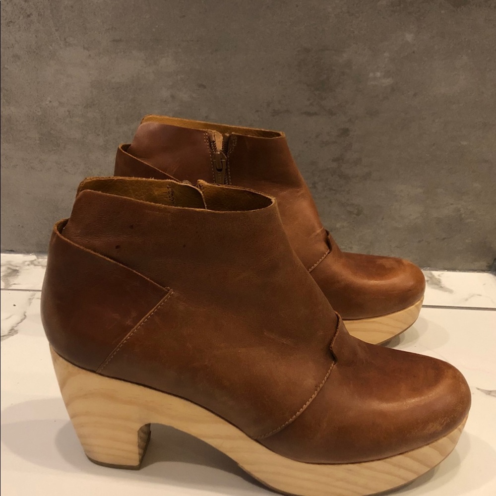 COCLICO CLOG BOOTIES